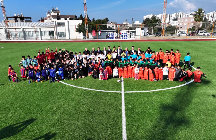 YENİ SUNİ ÇİM SAHA